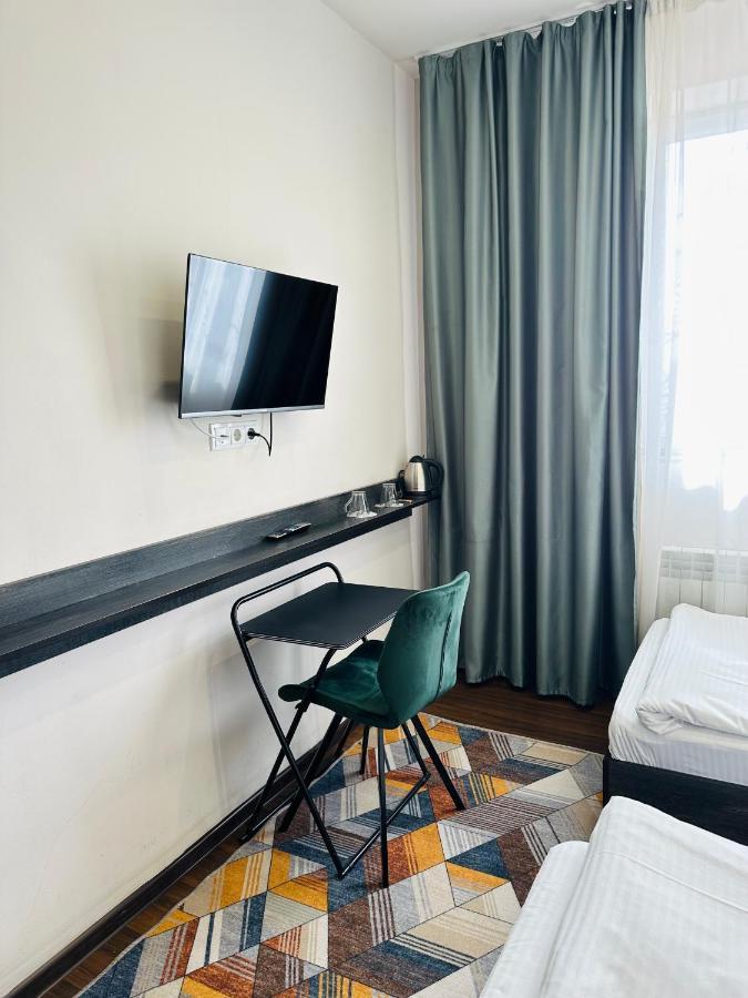 Nava Hotel エレバン エクステリア 写真