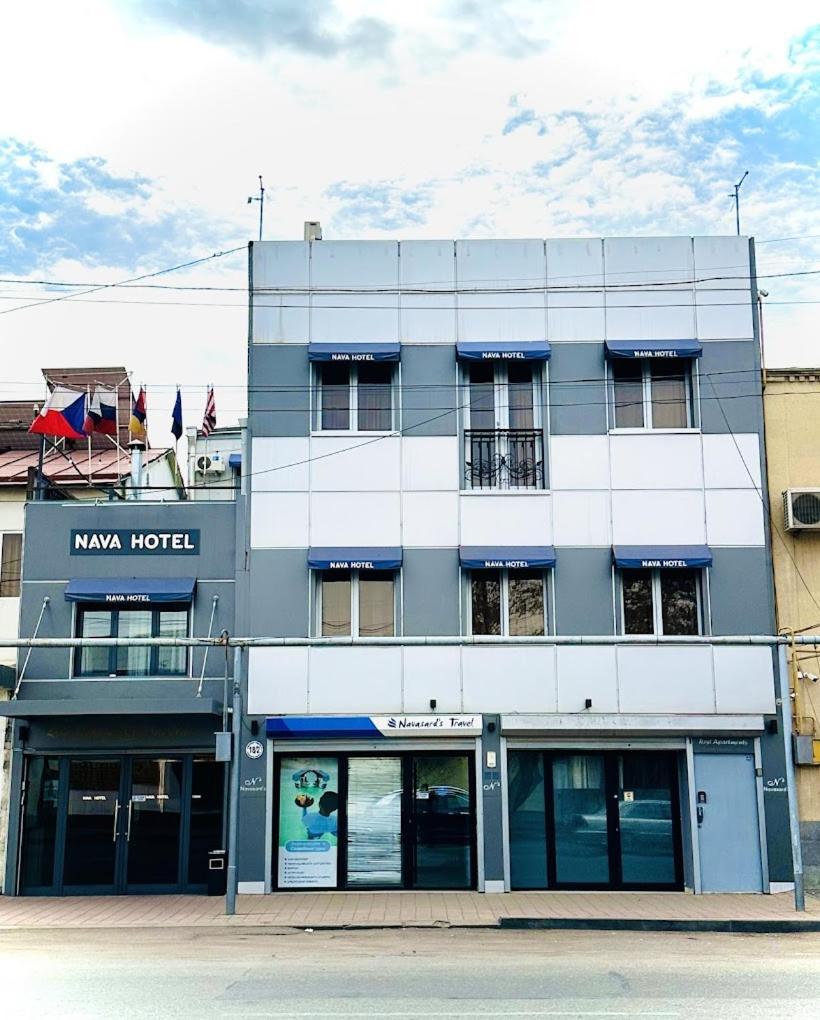 Nava Hotel エレバン エクステリア 写真